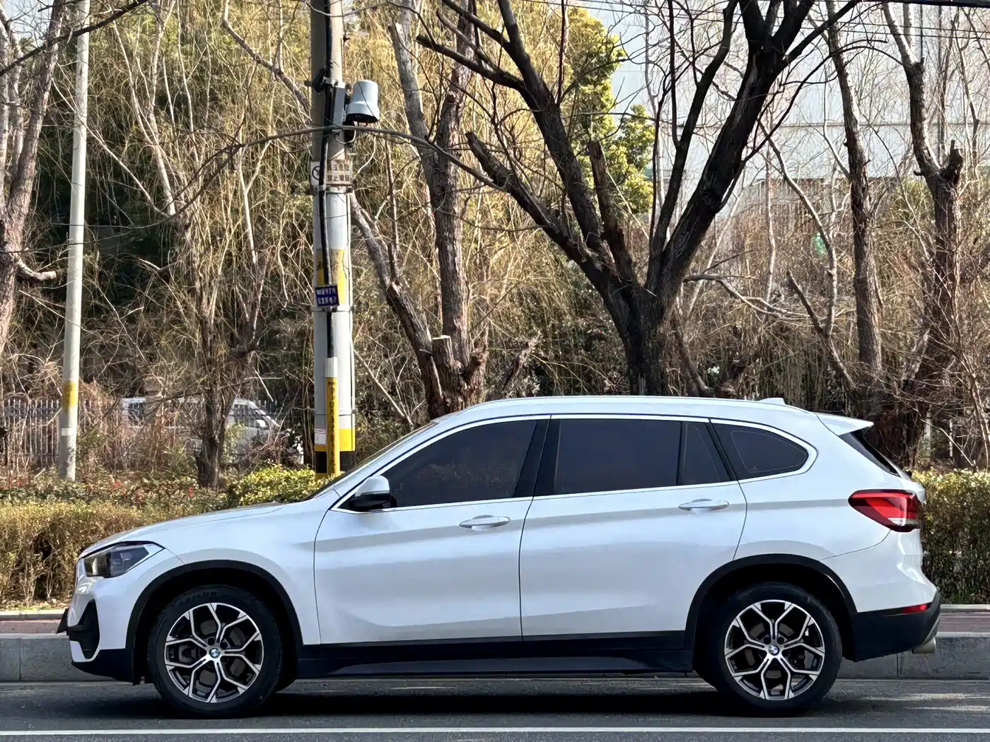 BMW X1 2020 sDrive25Li Leading Model фото 4
