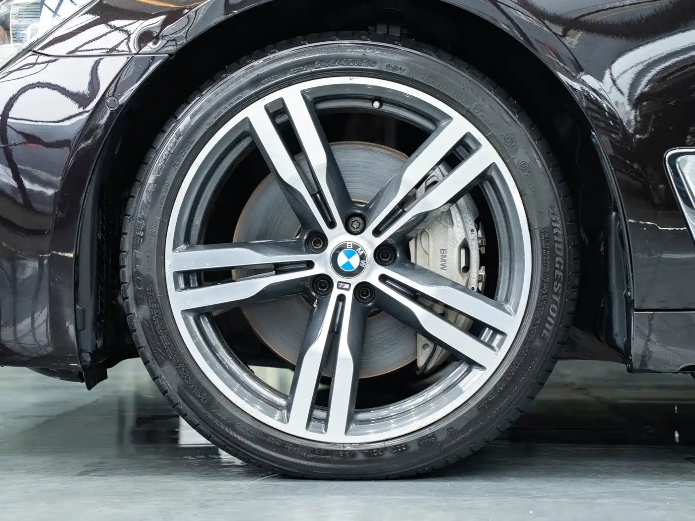 BMW 7 Series 2018 750Li xDrive M Sport Package фото 10