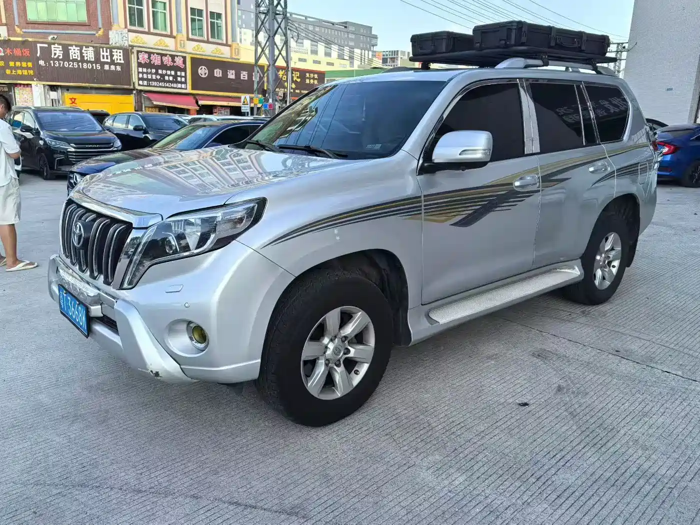 Фото 1 - Toyota Prado