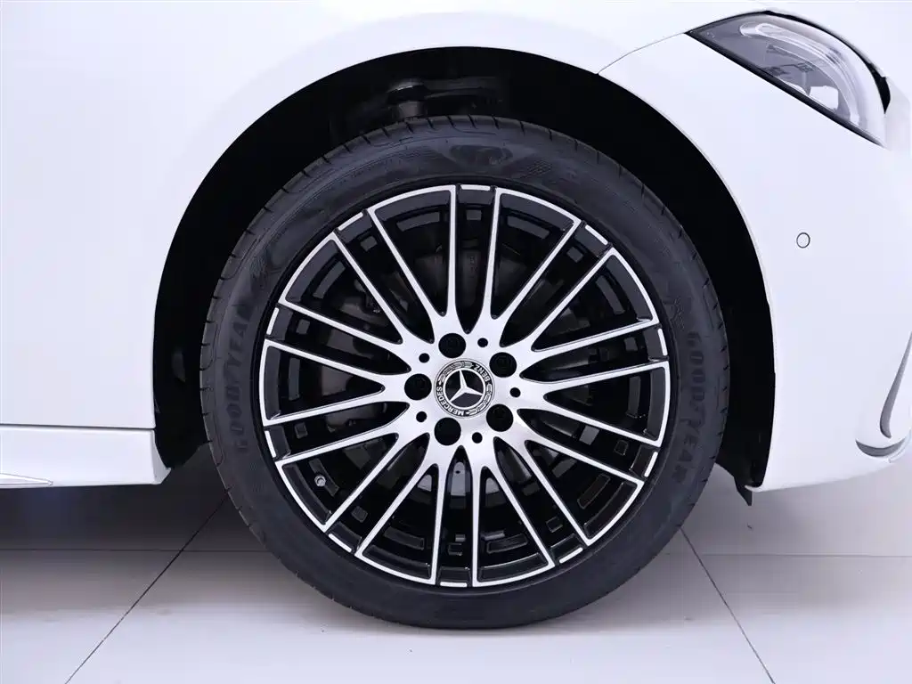 Mercedes-Benz C-Class 2026 C 260 L Sport фото 6