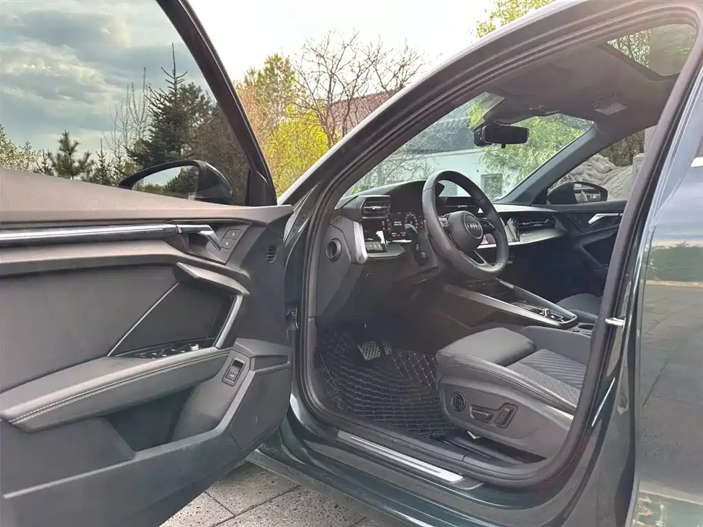 Audi A3 2022 Sportback 35 TFSI Style Elegance фото 7