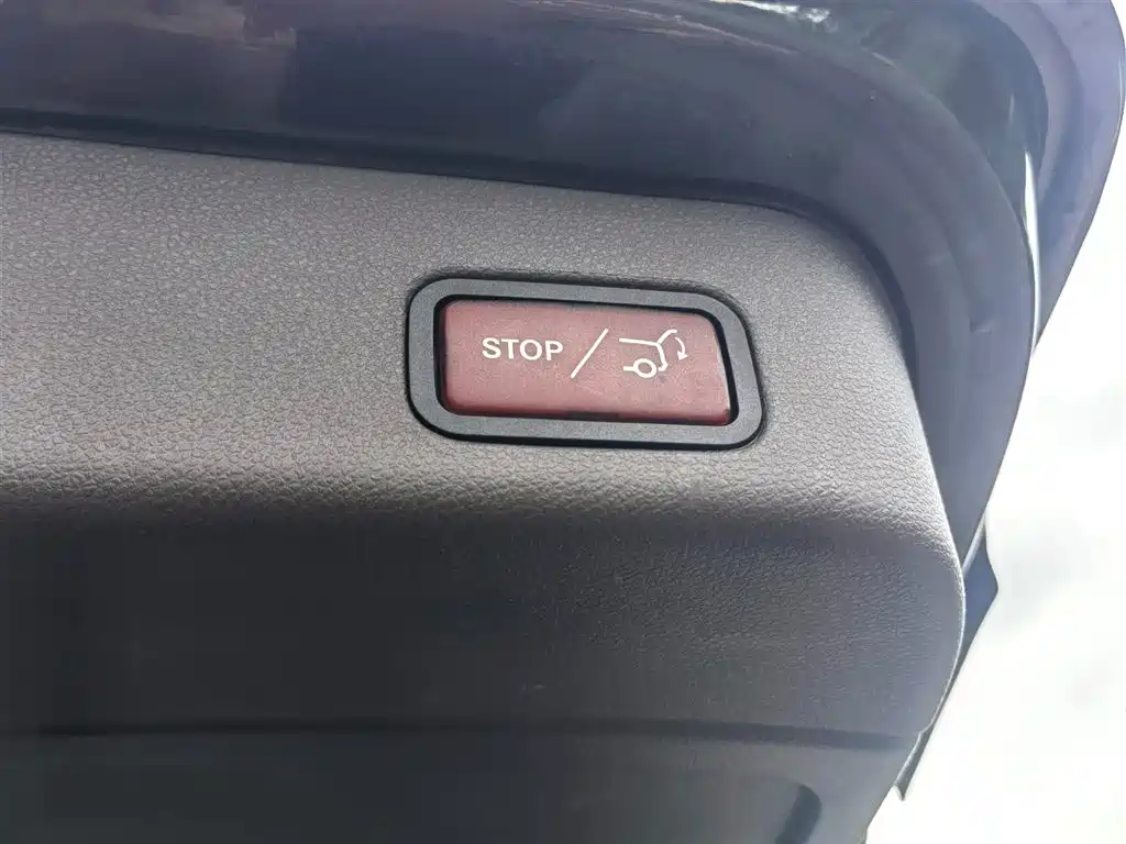 Mercedes-Benz GLE 2017 GLE 400 4MATIC фото 30