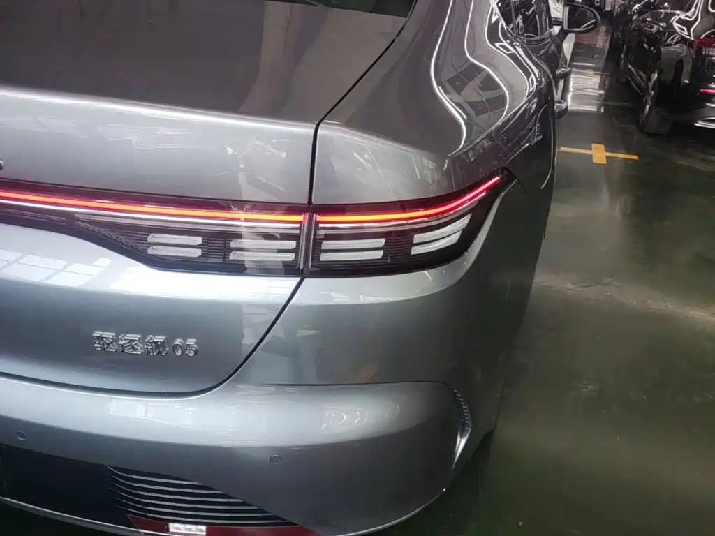Фото 8 - BYD Destroyer 05
