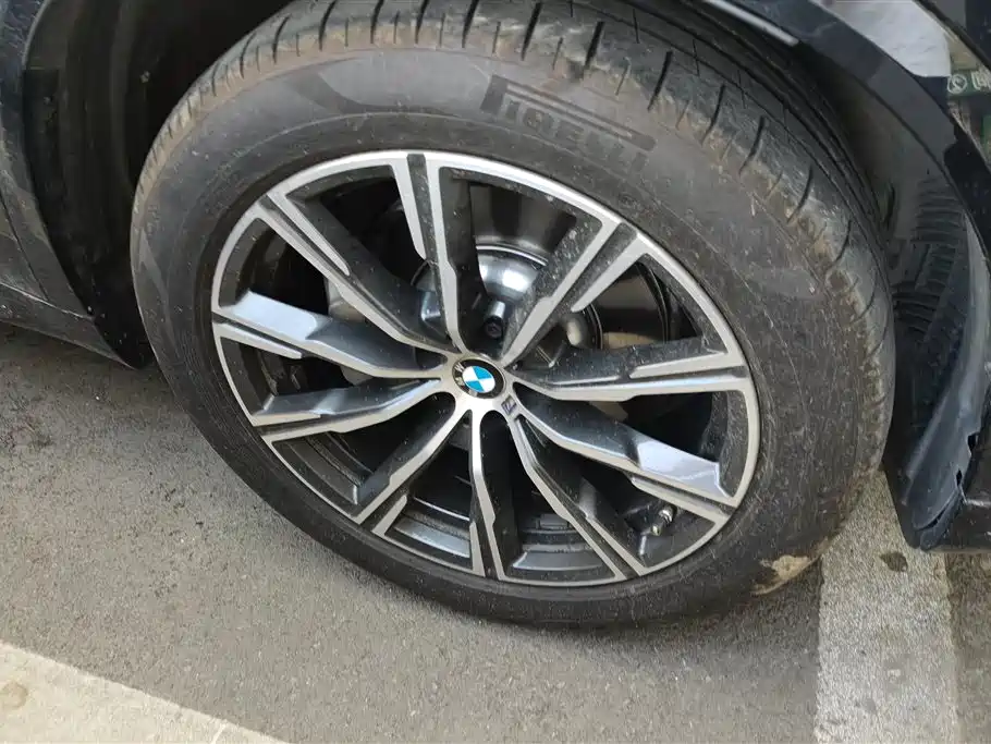 BMW X5 (Import) 2021 xDrive30i M Sport Package фото 6
