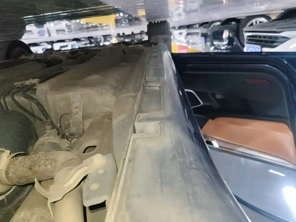 Фото 22 - Geely Emgrand GL