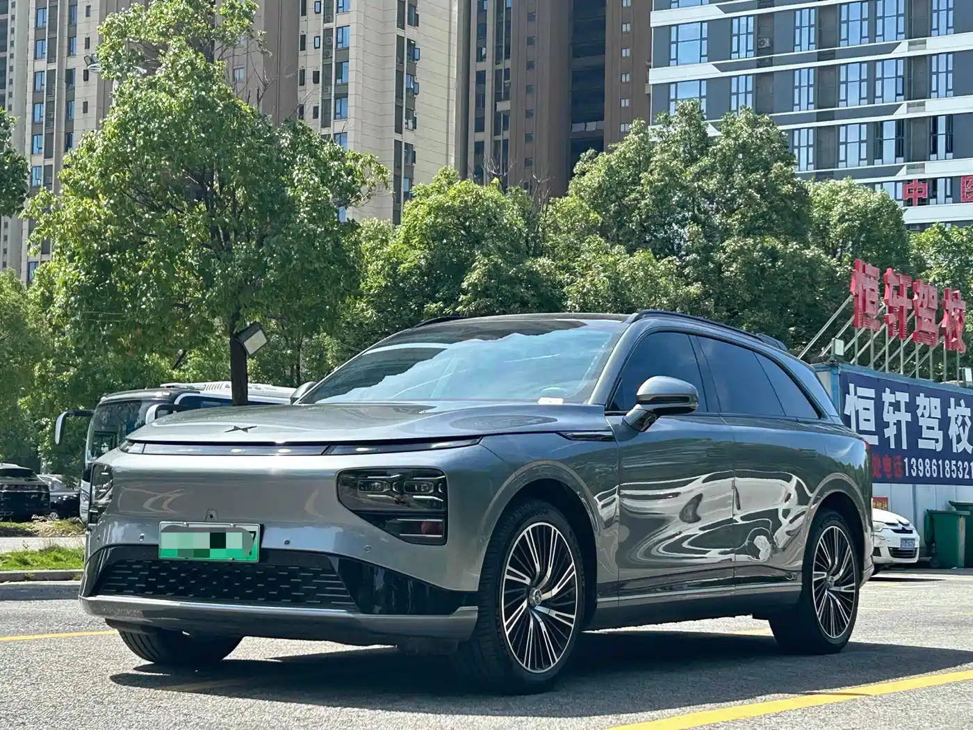 XPeng G9, 2022 год