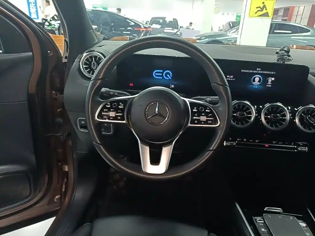 Mercedes-Benz EQA 2024 2023 EQA 260