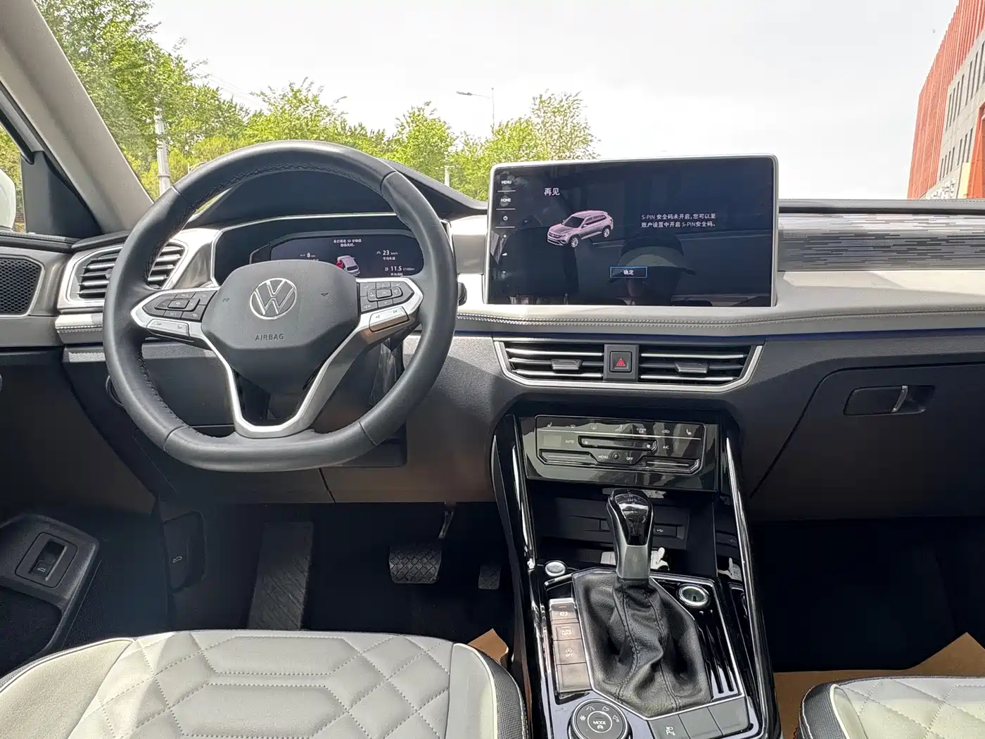 Volkswagen Tayron 2023 Facelift 380TSI 4WD R-Line High Performance Edition фото 12