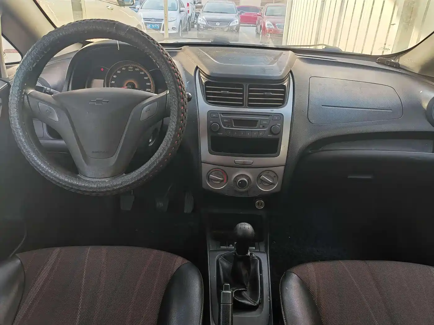 Chevrolet Sail 2013 Sedan 1.4L Manual Ideal Happiness Edition фото 5