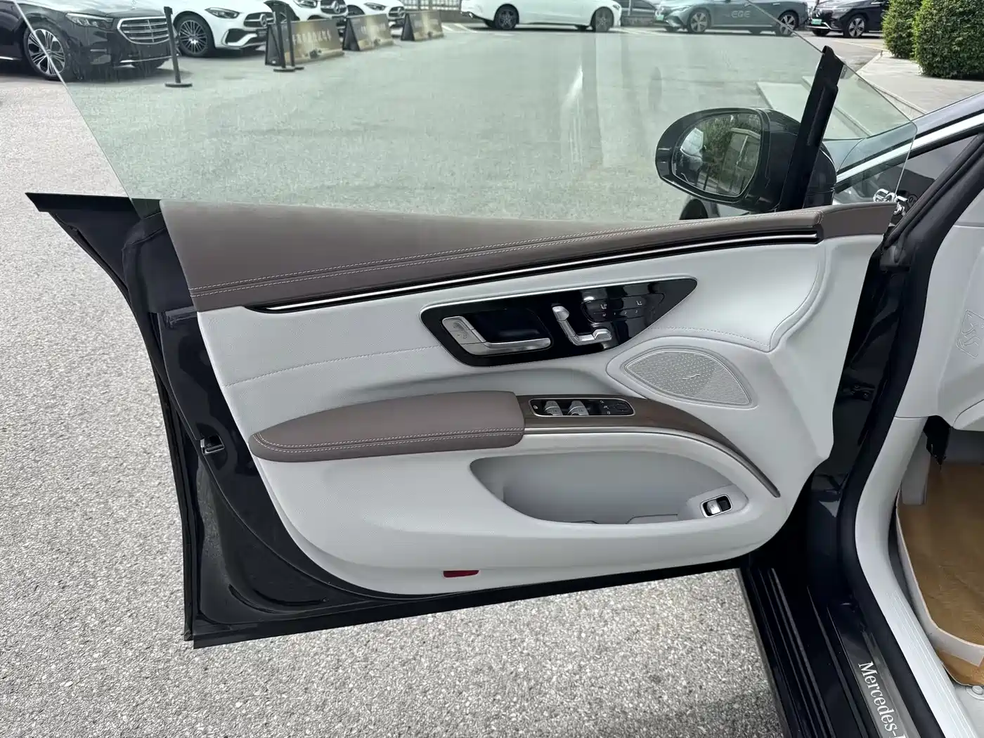 Mercedes-Benz EQS 2023 450+ Pioneer Edition фото 6