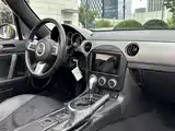 Фото 11 - Mazda MX-5