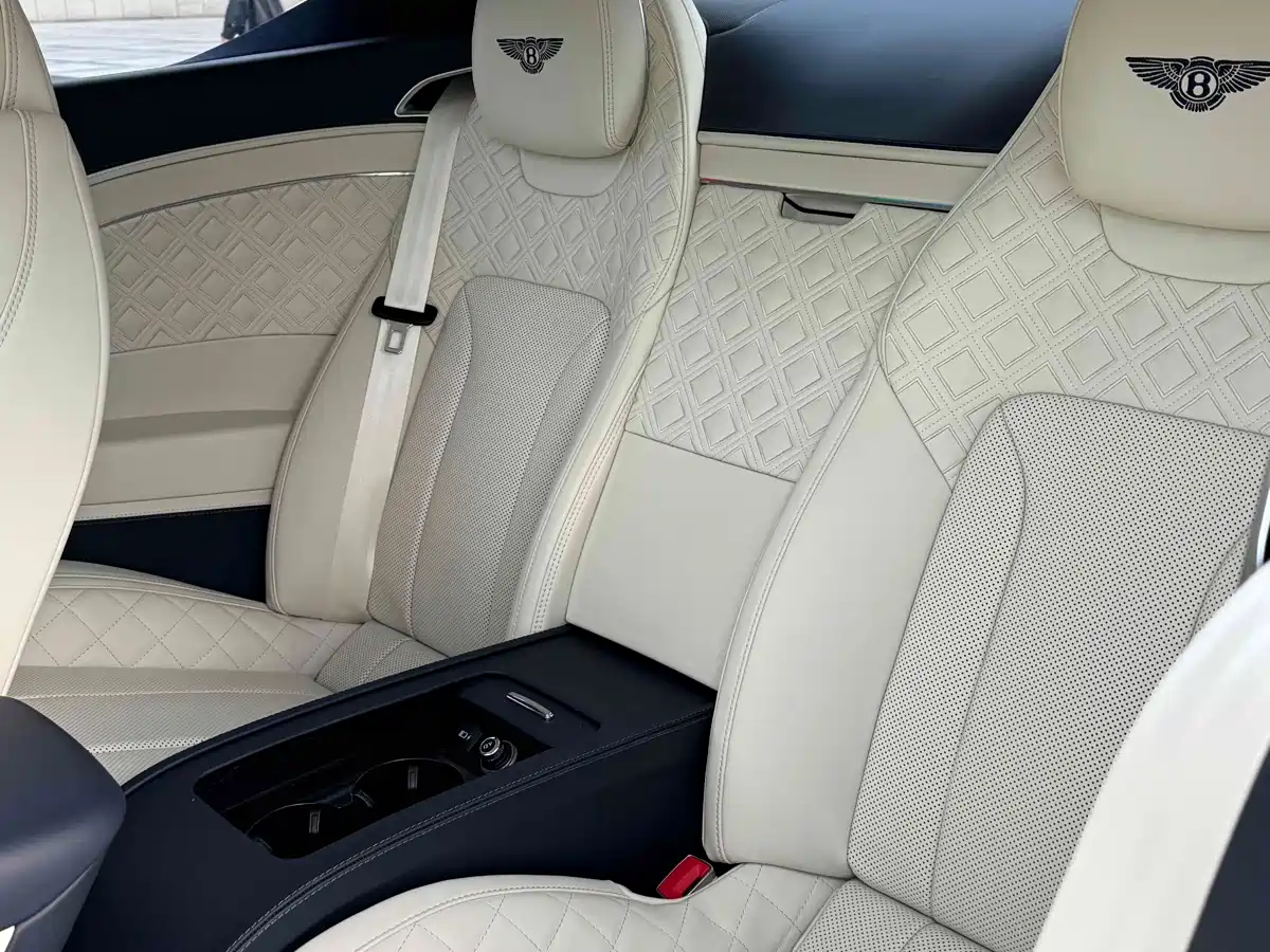 Bentley Continental 2021 2020 4.0T GT V8