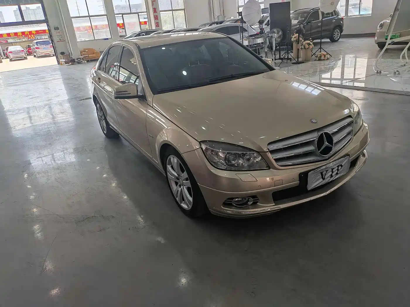 Mercedes-Benz C-Class 2010 C 200K Fashion фото 2
