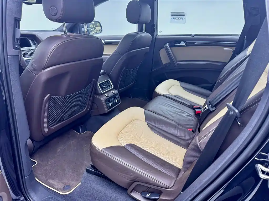 Audi Q7 2013 40 TFSI Exclusive фото 13