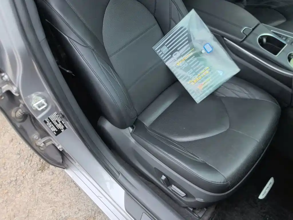 Фото 25 - Toyota Avalon