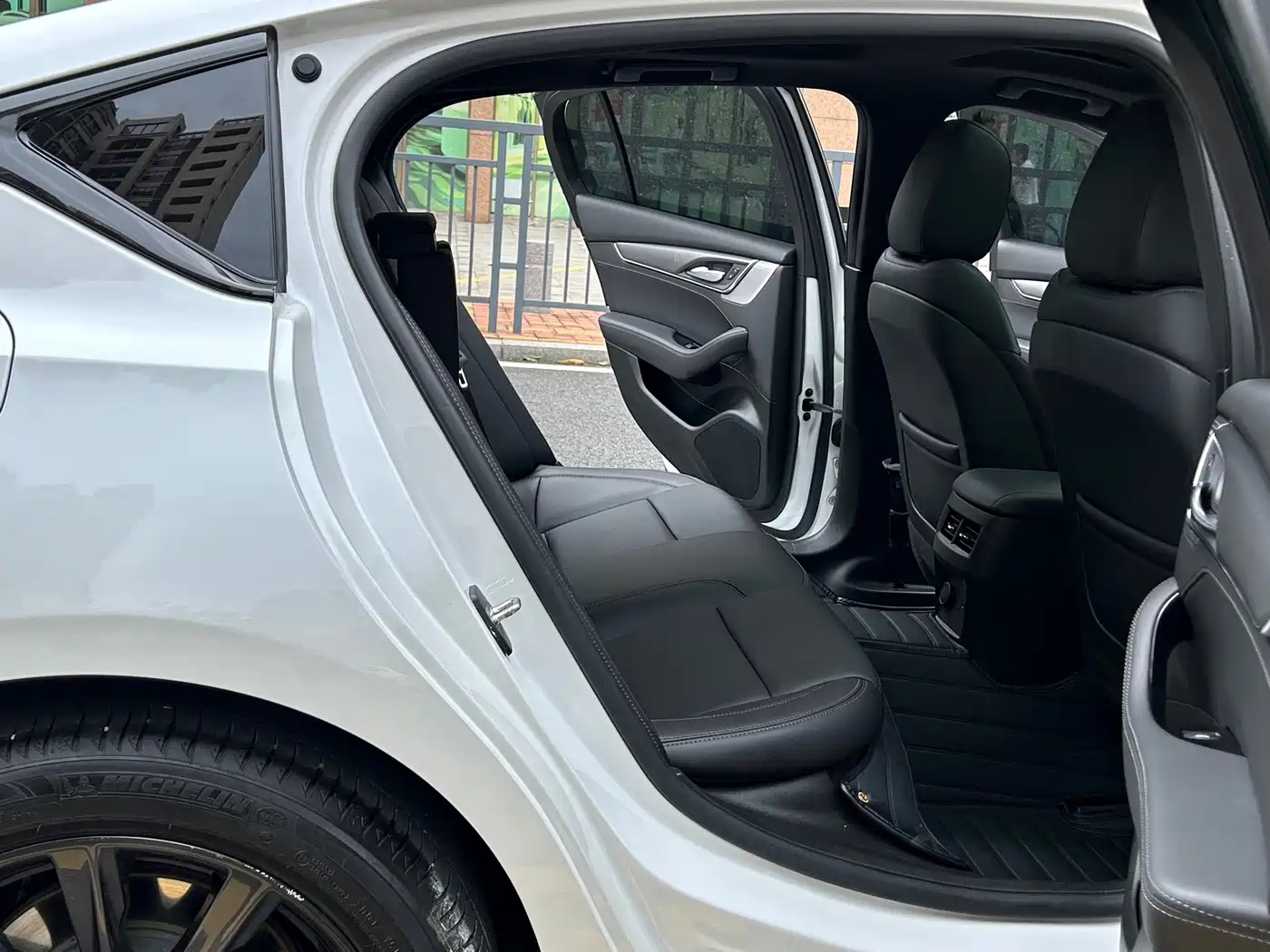 Cadillac CT5 2023 28T Prestige Style фото 14