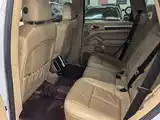 Photo 8 - Porsche Cayenne