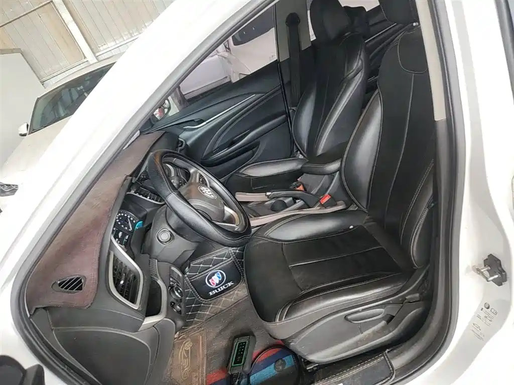 Buick Excelle 2015 15N Automatic Luxury фото 15