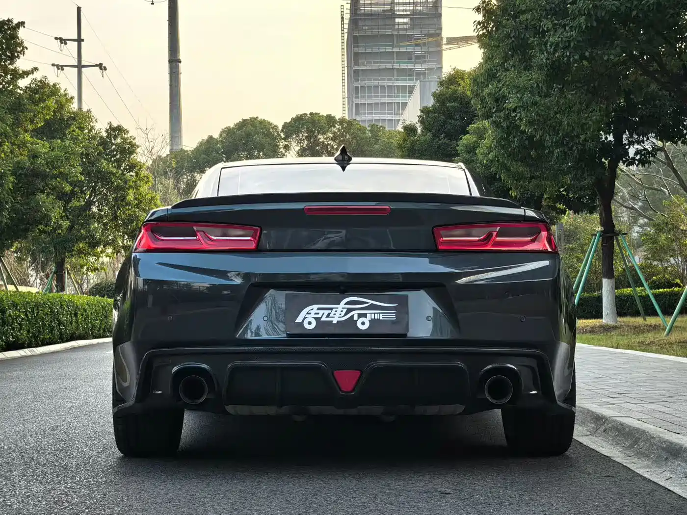 Chevrolet Camaro 2017 2.0T RS фото 8
