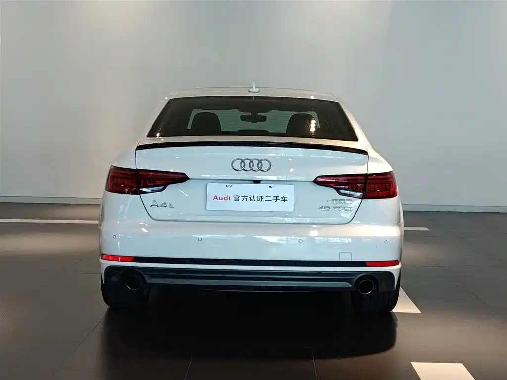 Audi A4L 2018 30th Anniversary 40 TFSI Fashion фото 5