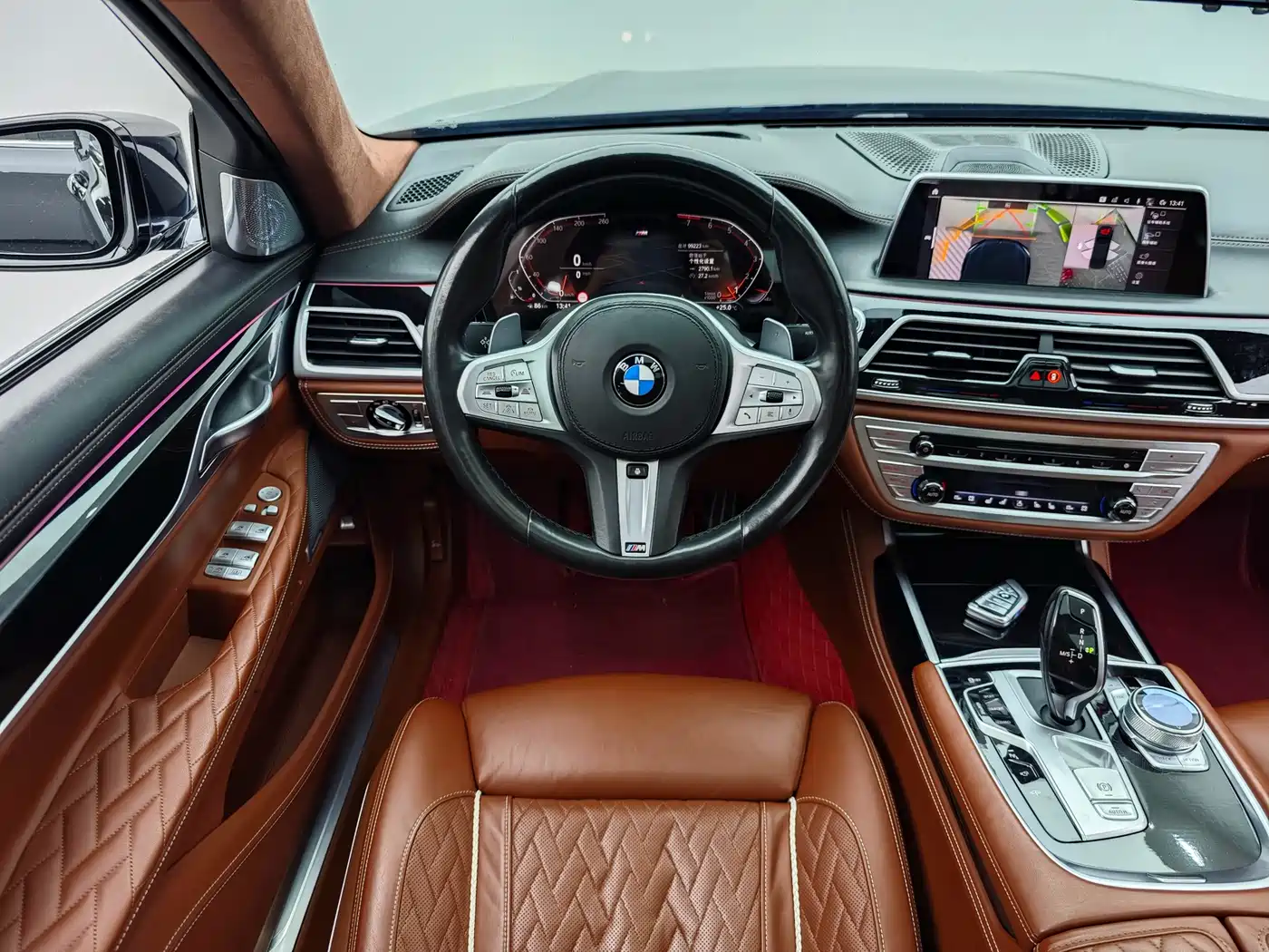 BMW 7 Series 2019 740Li xDrive Executive M Sport Package фото 9