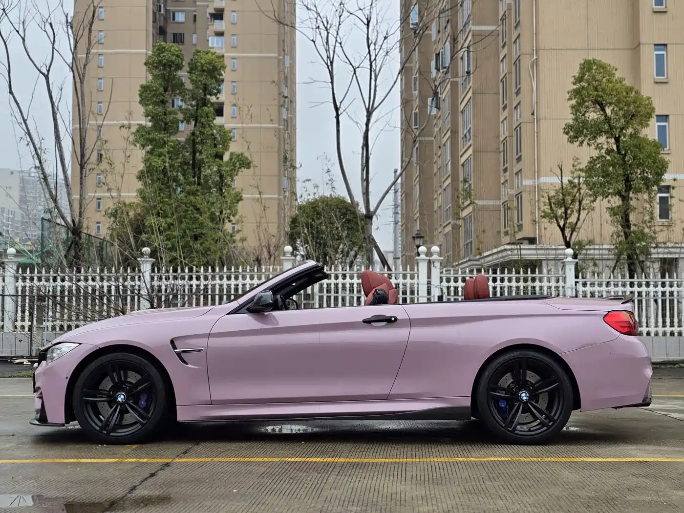 BMW M4 2014 M4 Convertible Coupe фото 4