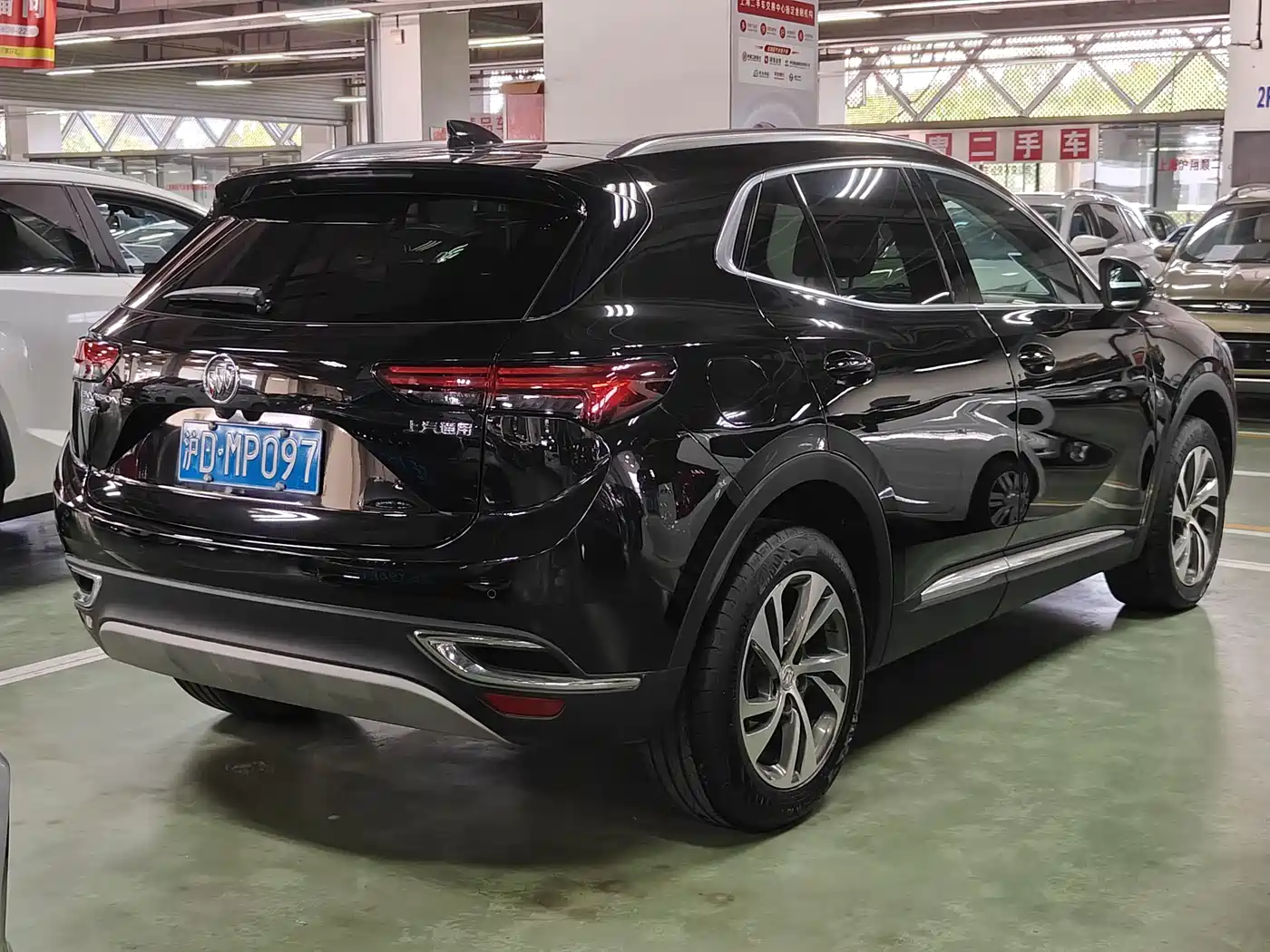 Buick Envision S 2023 Envision S 652T FWD Luxury фото 4