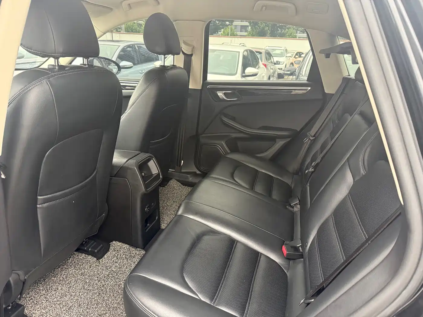 2019 Zotye SR9