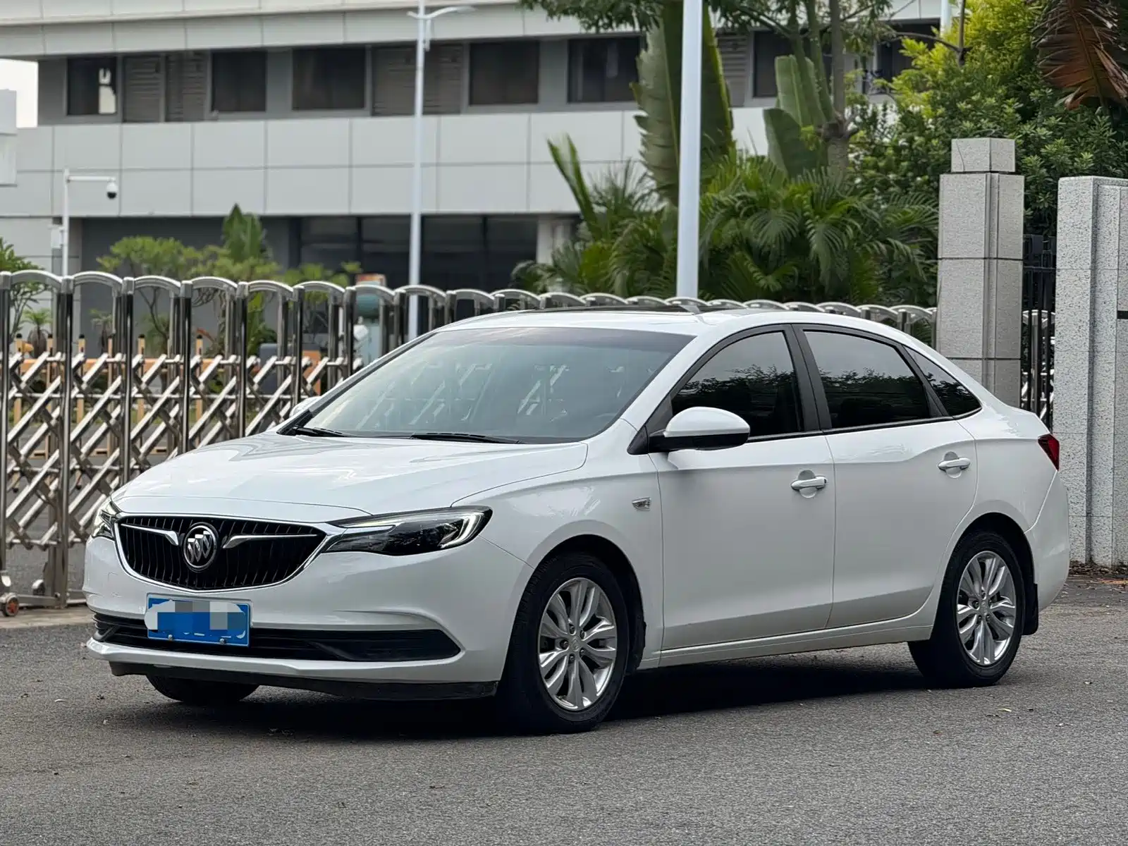 Фото 1 - Buick Excelle