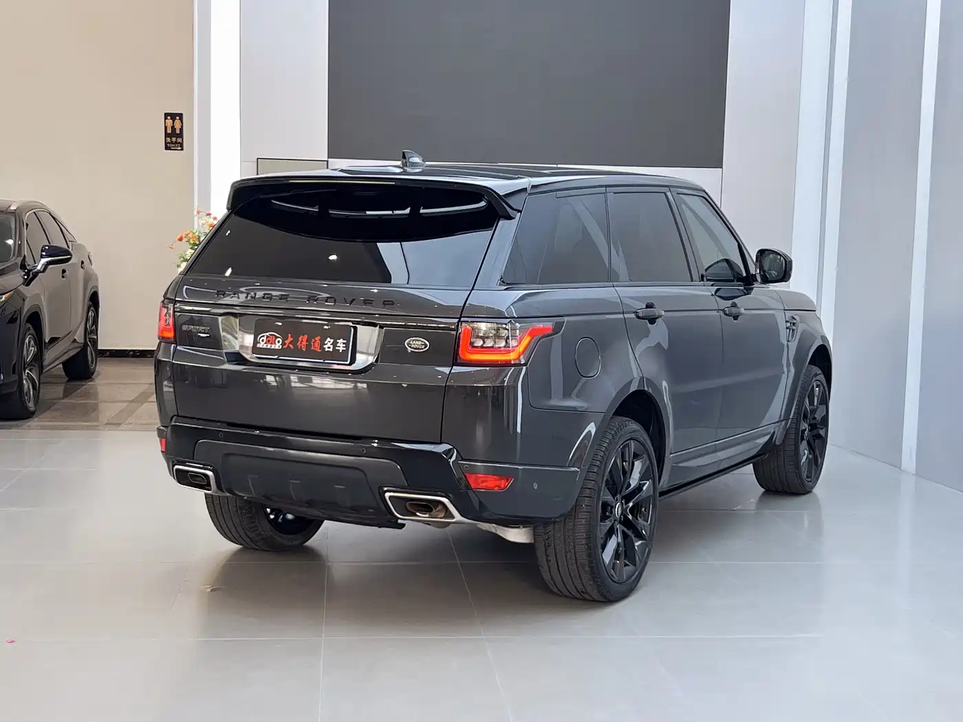 Land Rover Range Rover Sport 2020 3.0 L6 HST фото 21