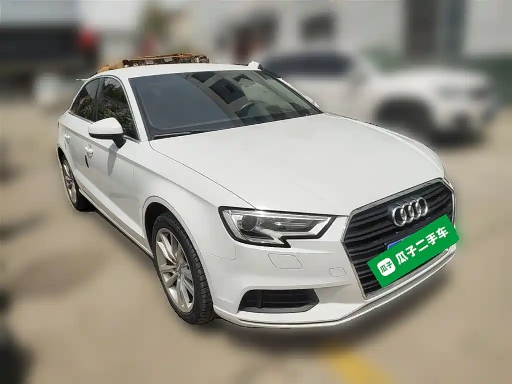 Audi A3 2018 30th Anniversary Limousine 35 TFSI Progressive фото 7