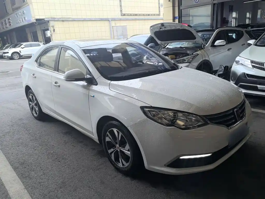 Roewe 360 2018 2017 1.5L Manual Luxury Edition