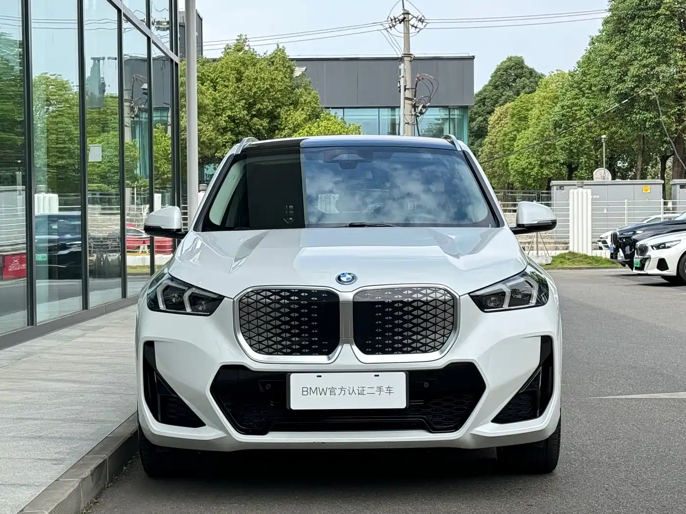 BMW iX1 2023 xDrive30L M Sport Package фото 2