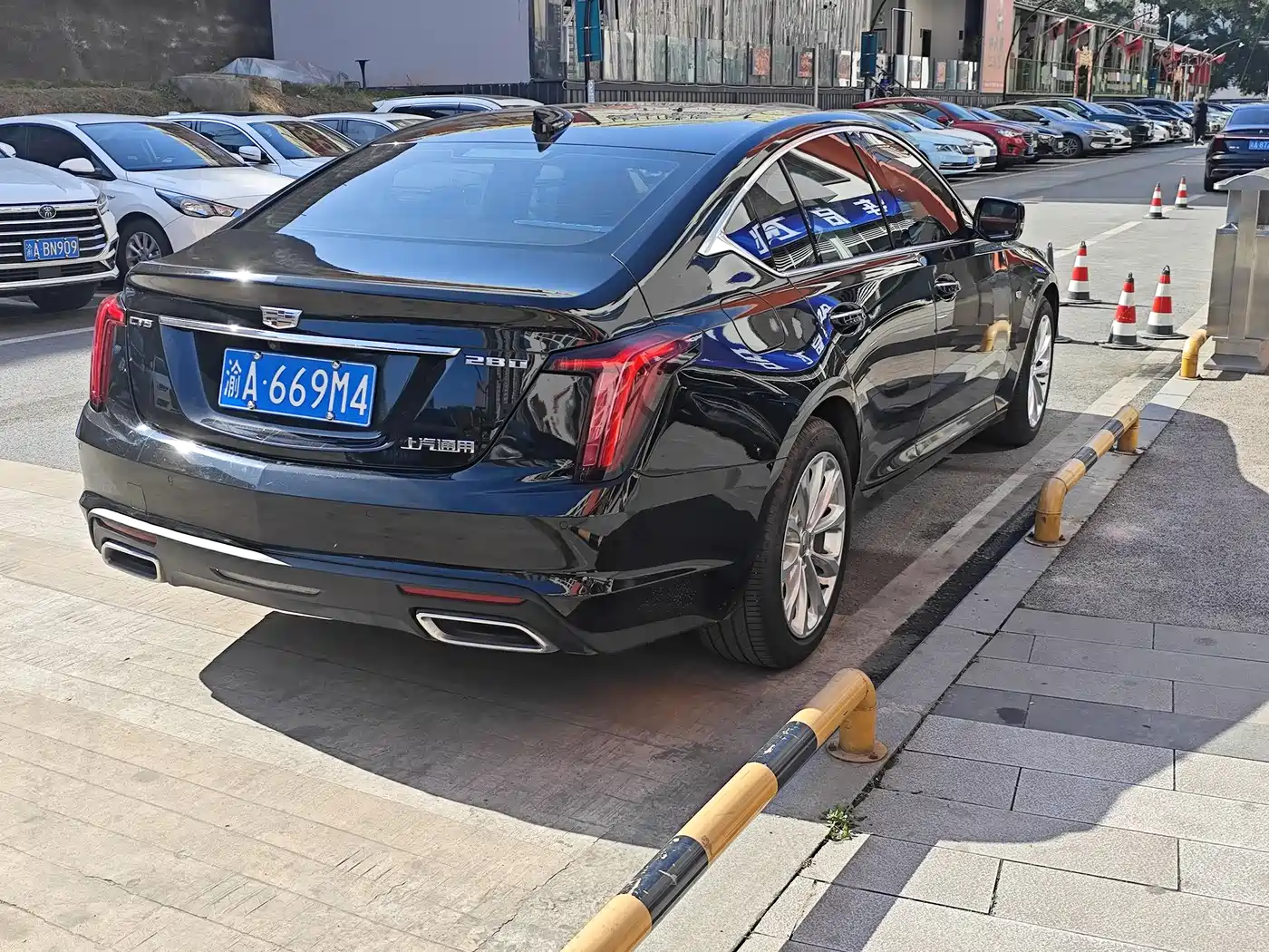 CADILLAC CT5