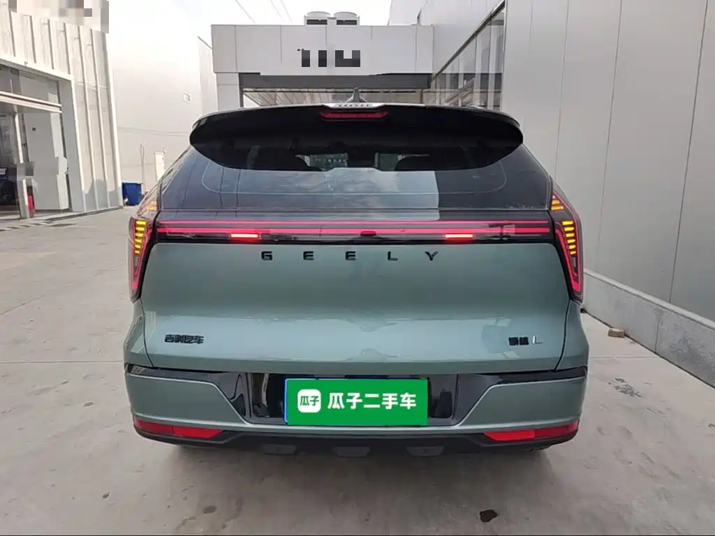 Geely Atlas L 2026 2025 4th Gen 1.5TD DCT Splendor