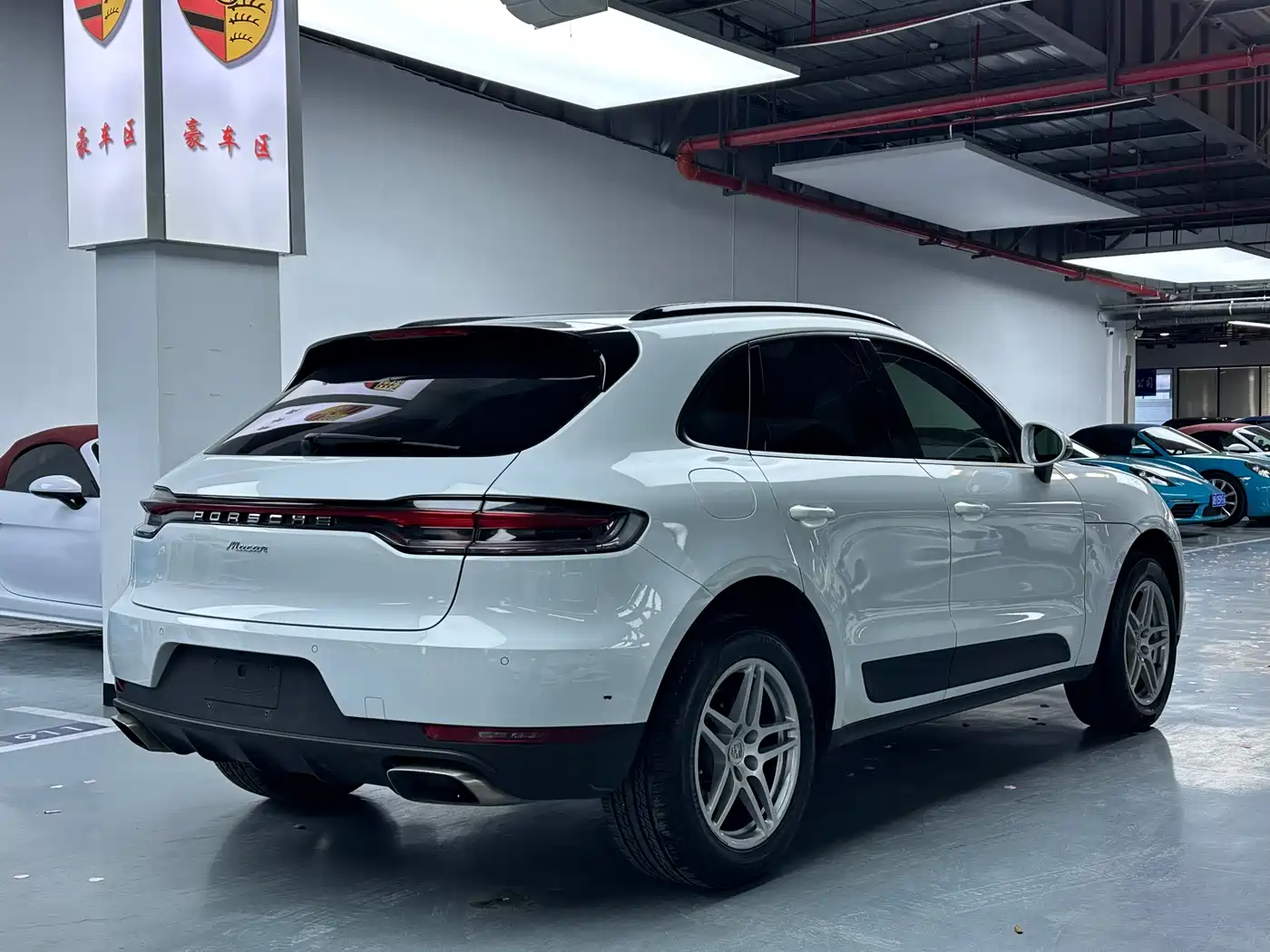 Porsche Macan 2018 Macan 2.0T фото 19