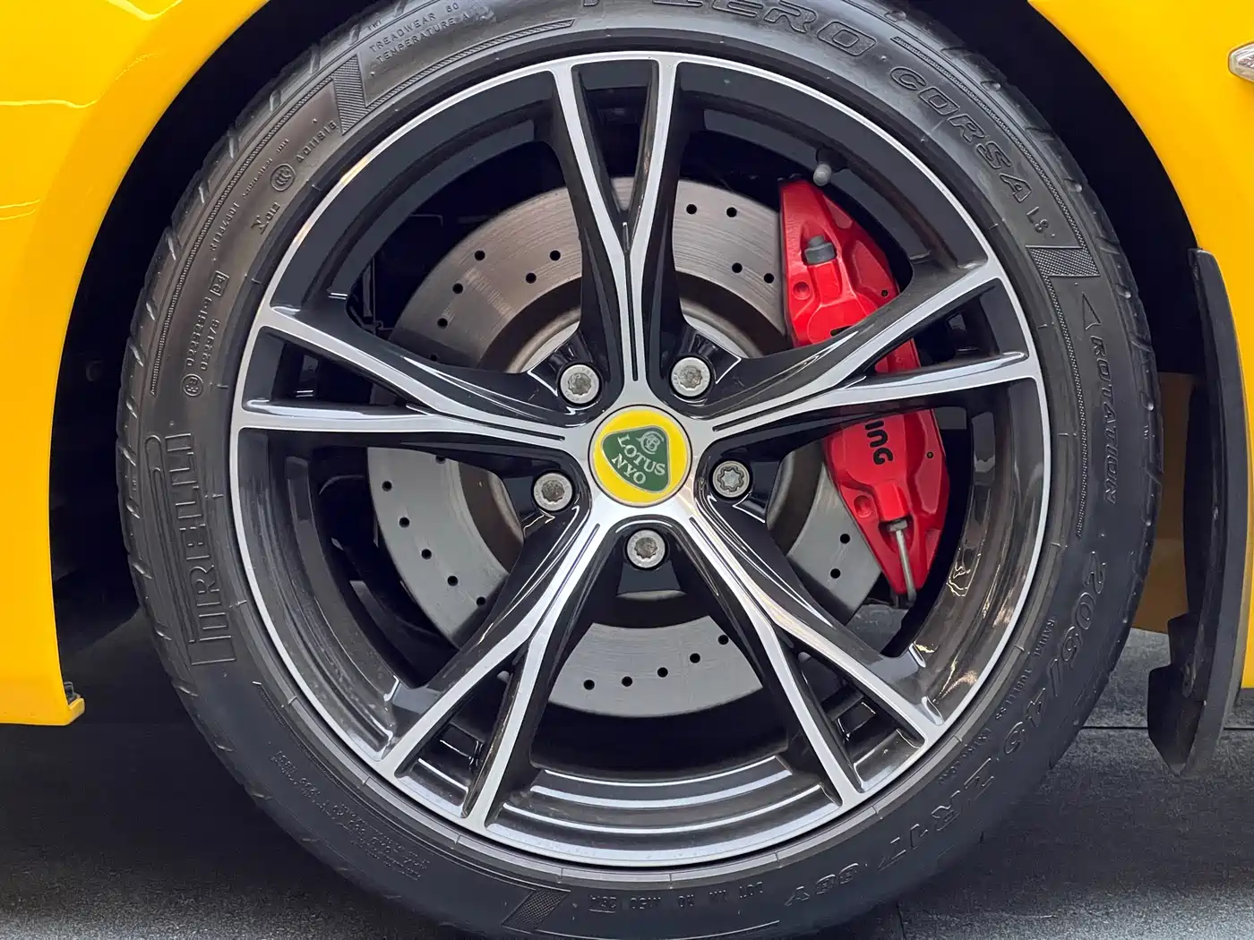 Lotus Cars Exige 2015 3.5T S Hardtop фото 4