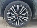 Фото 26 - Hongqi HS6 PHEV