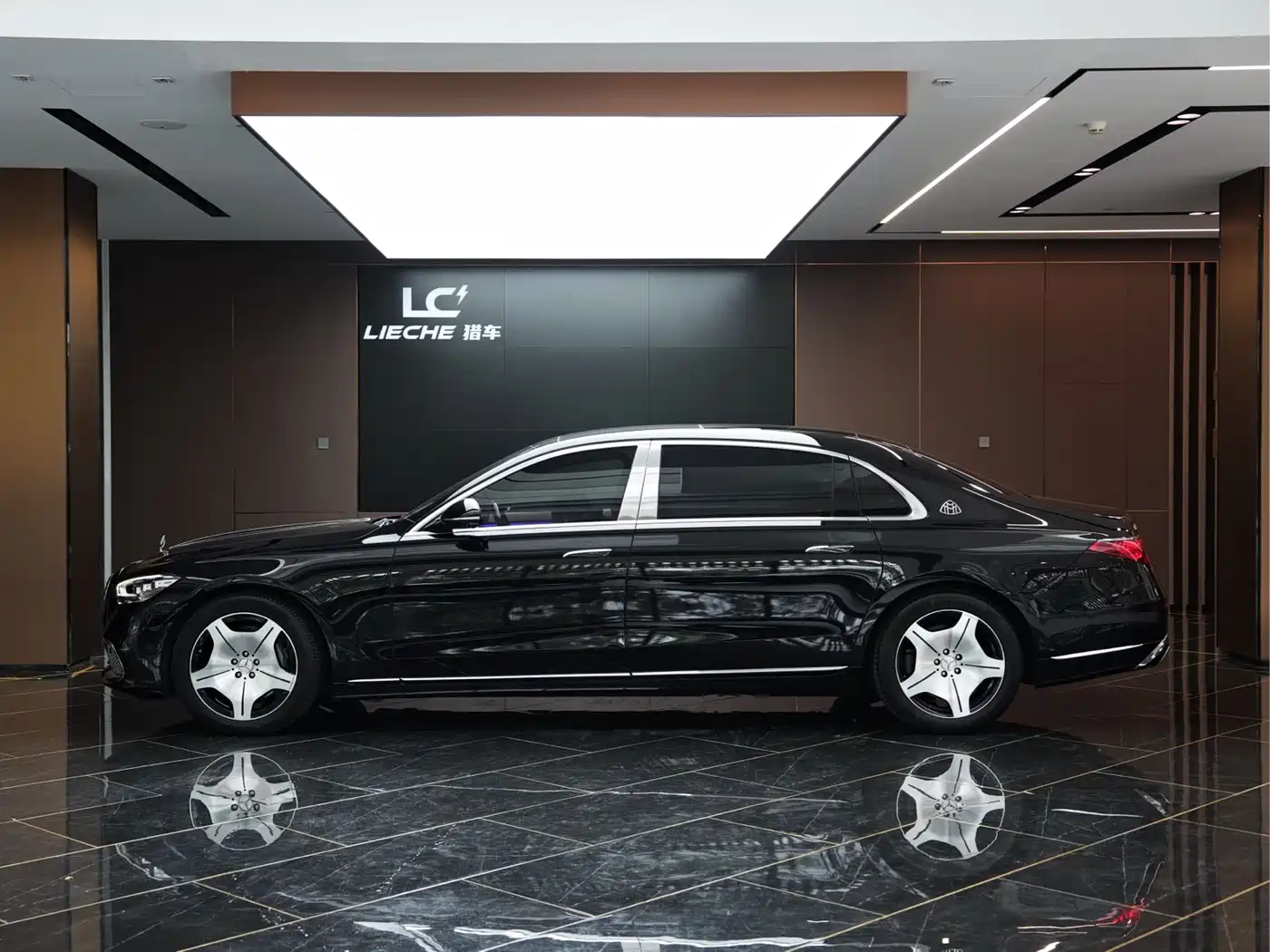 Mercedes-Benz Maybach S-Class 2024 Facelift S 480 4MATIC фото 3