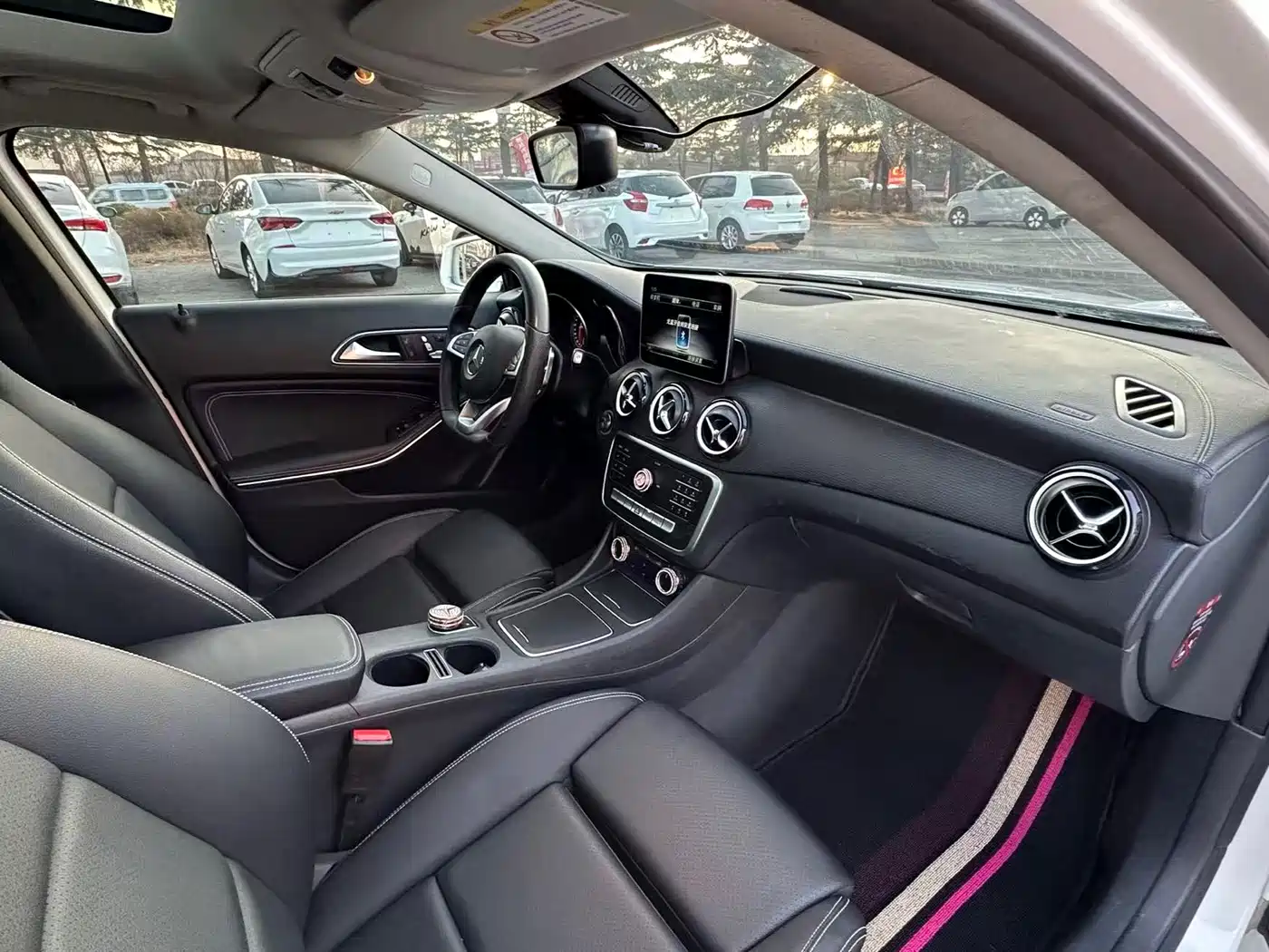 Mercedes-Benz GLA 2019 GLA 200 Fashion фото 6