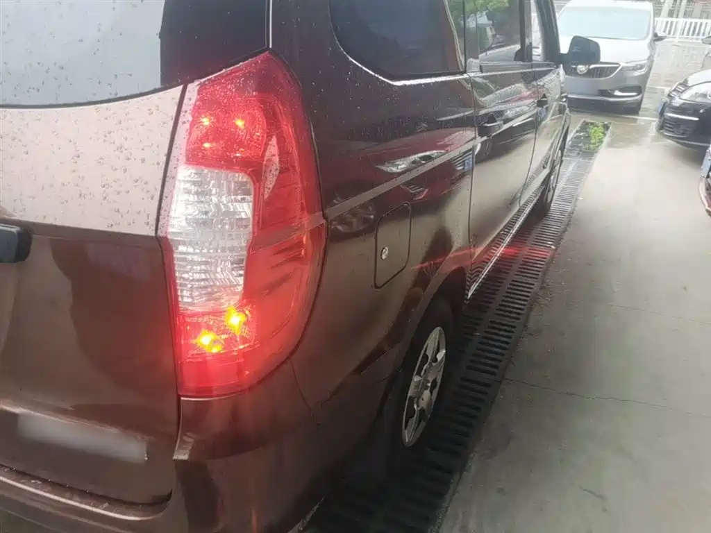 WULING AUTOMOBILE WULING HONGGUANG