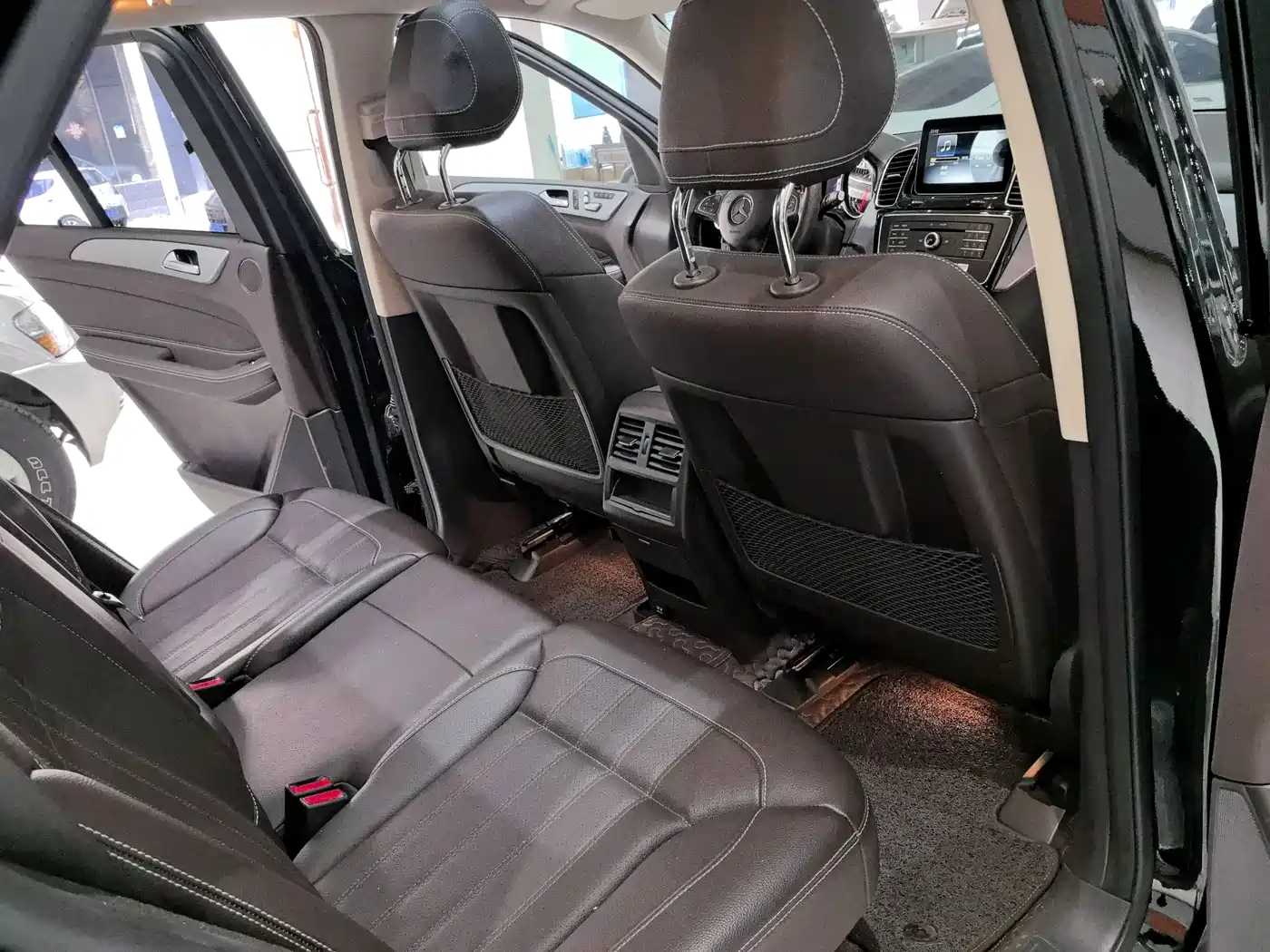 Mercedes-Benz GLE 2017 GLE 400 4MATIC фото 11