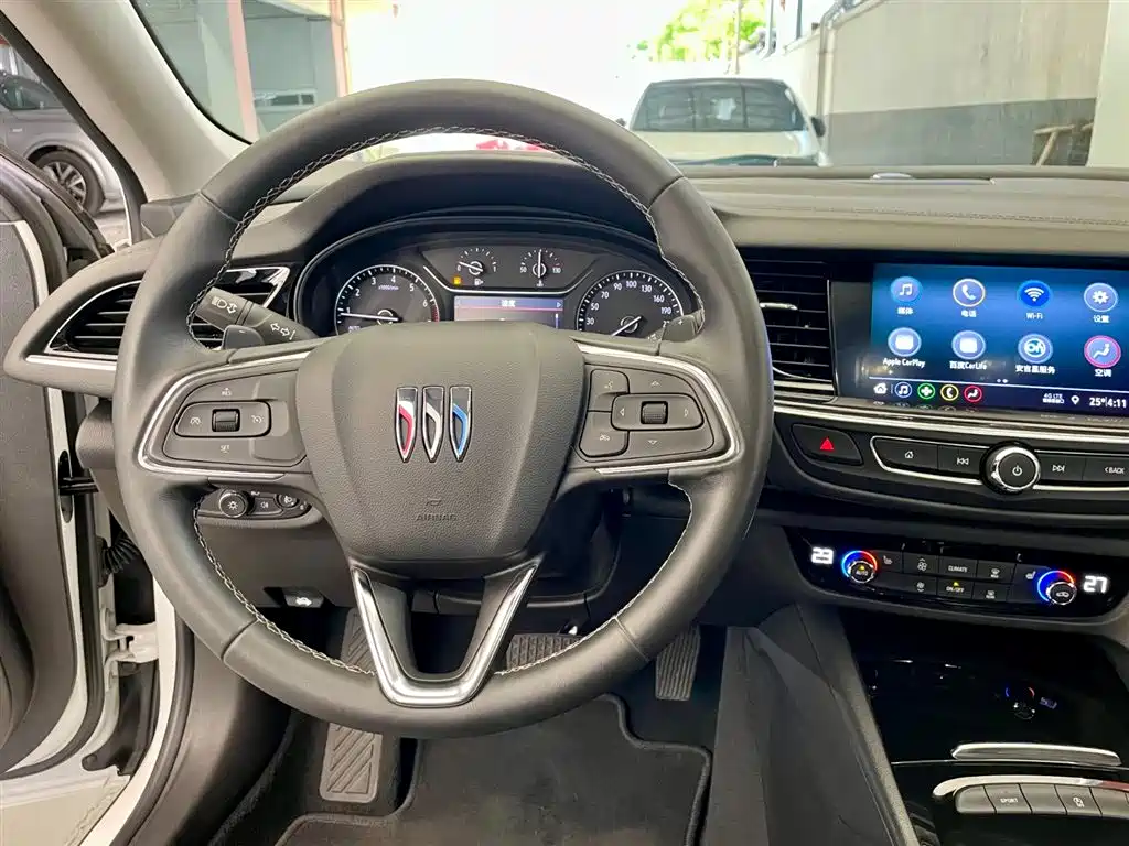 BUICK REGAL