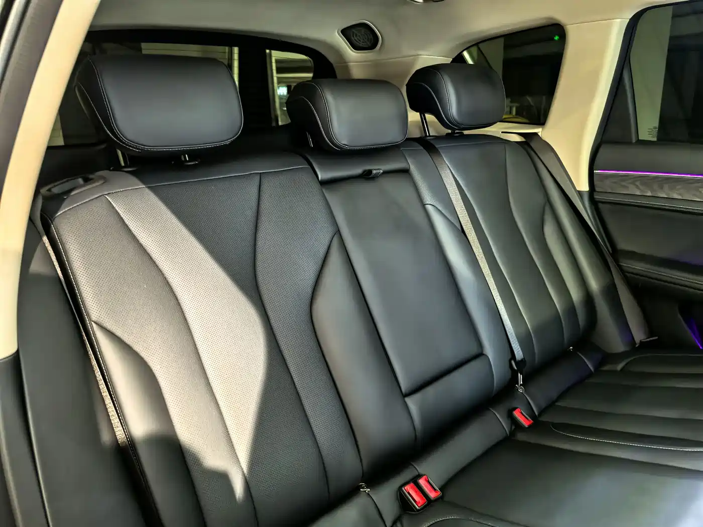 AITO Wenjie AITO M7 2024 1.5T Smart AWD Max Edition 5-Seater фото 22