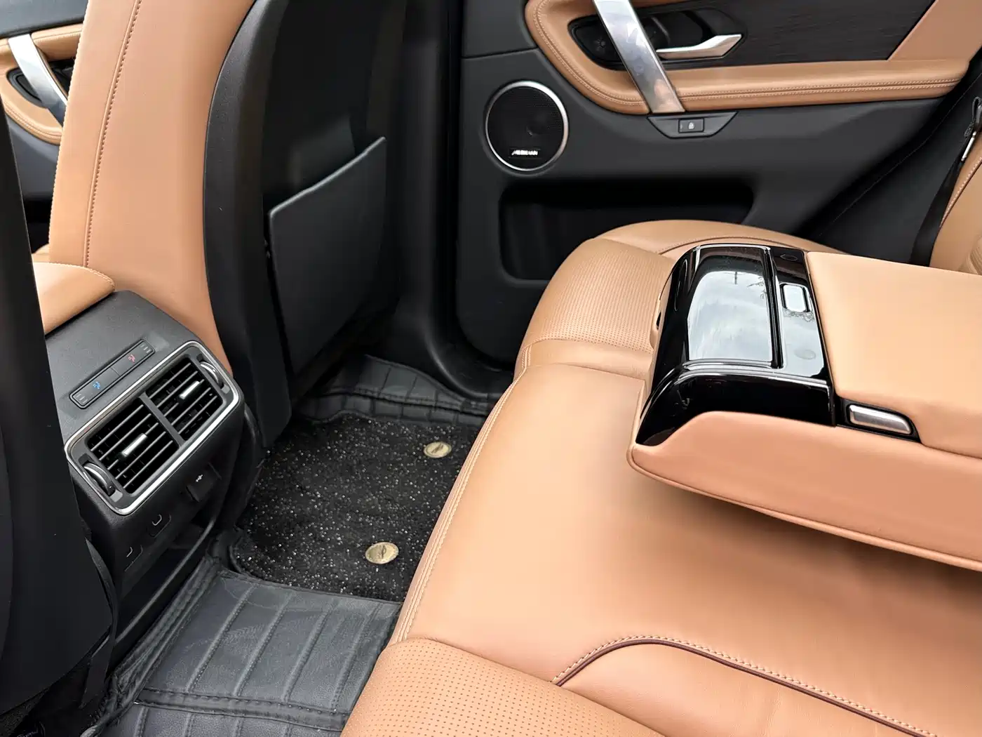 LAND ROVER DISCOVER SPORTS