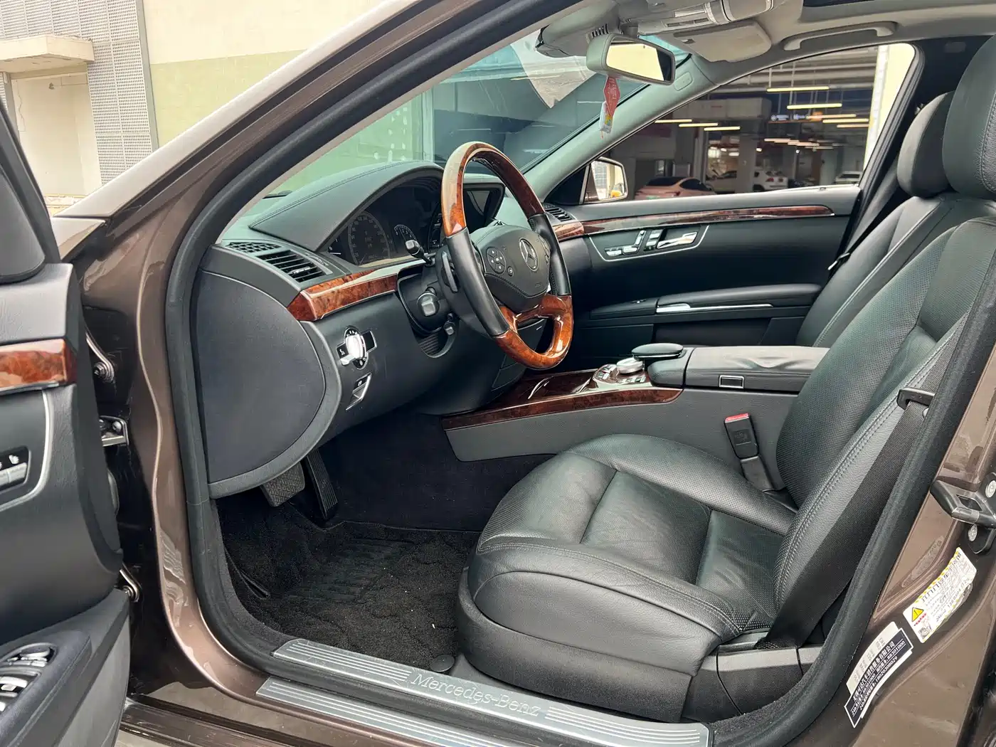 Mercedes-Benz S-Class 2010 Model S 400 L HYBRID фото 7