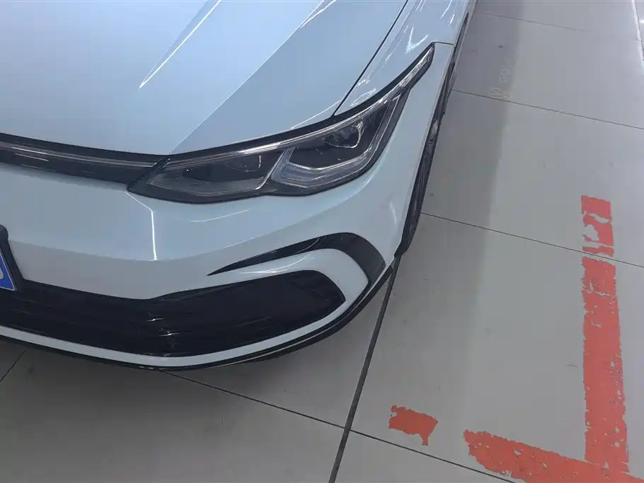 Volkswagen Golf 2021 280TSI DSG R-Line фото 5