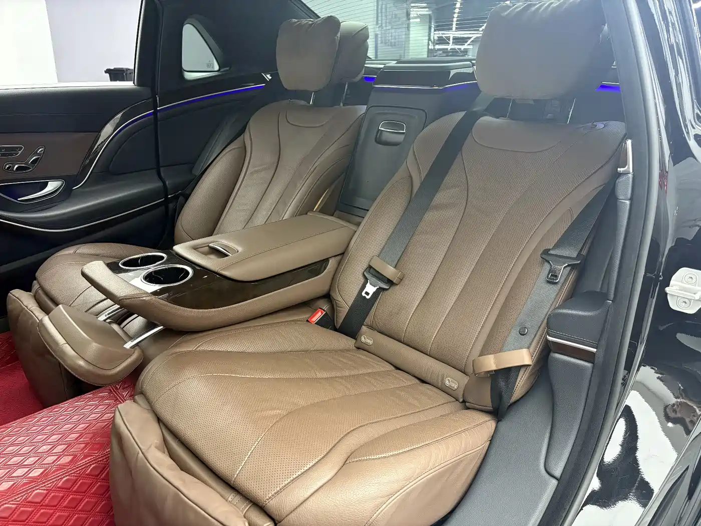 Mercedes-Benz Maybach S-Class 2015 S 400 4MATIC фото 13