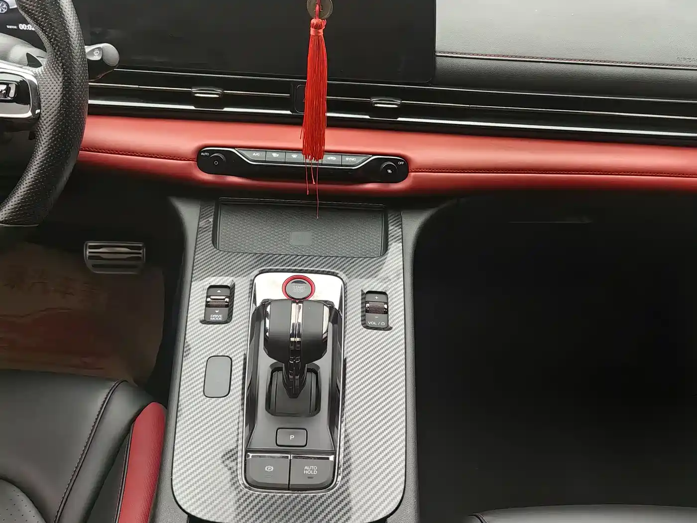 GAC Trumpchi Trumpchi Emkoo 2023 270T DCT J16 Edition фото 15