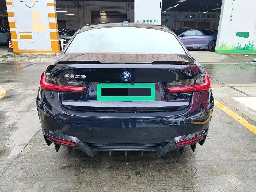 BMW i3 2024 eDrive 40 L Shadow Night Package фото 9